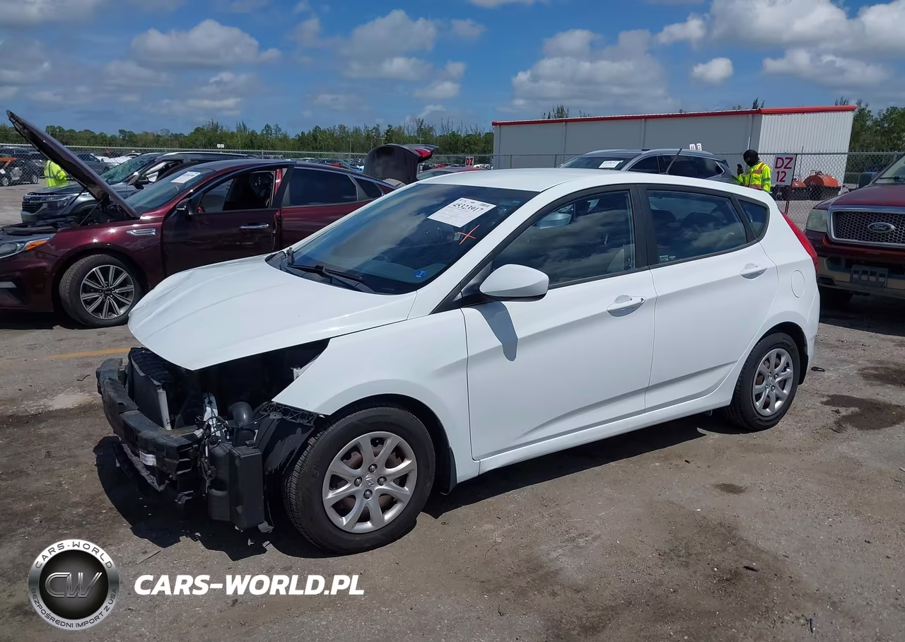 2013 Hyundai Accent Gs VIN:KMHCT5AE1DU127376 - 2