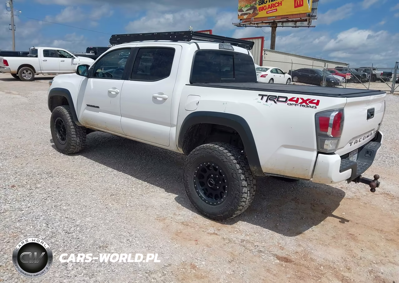 2020 Toyota Tacoma Trd Off-Road VIN:5TFCZ5AN6LX232902 - 3