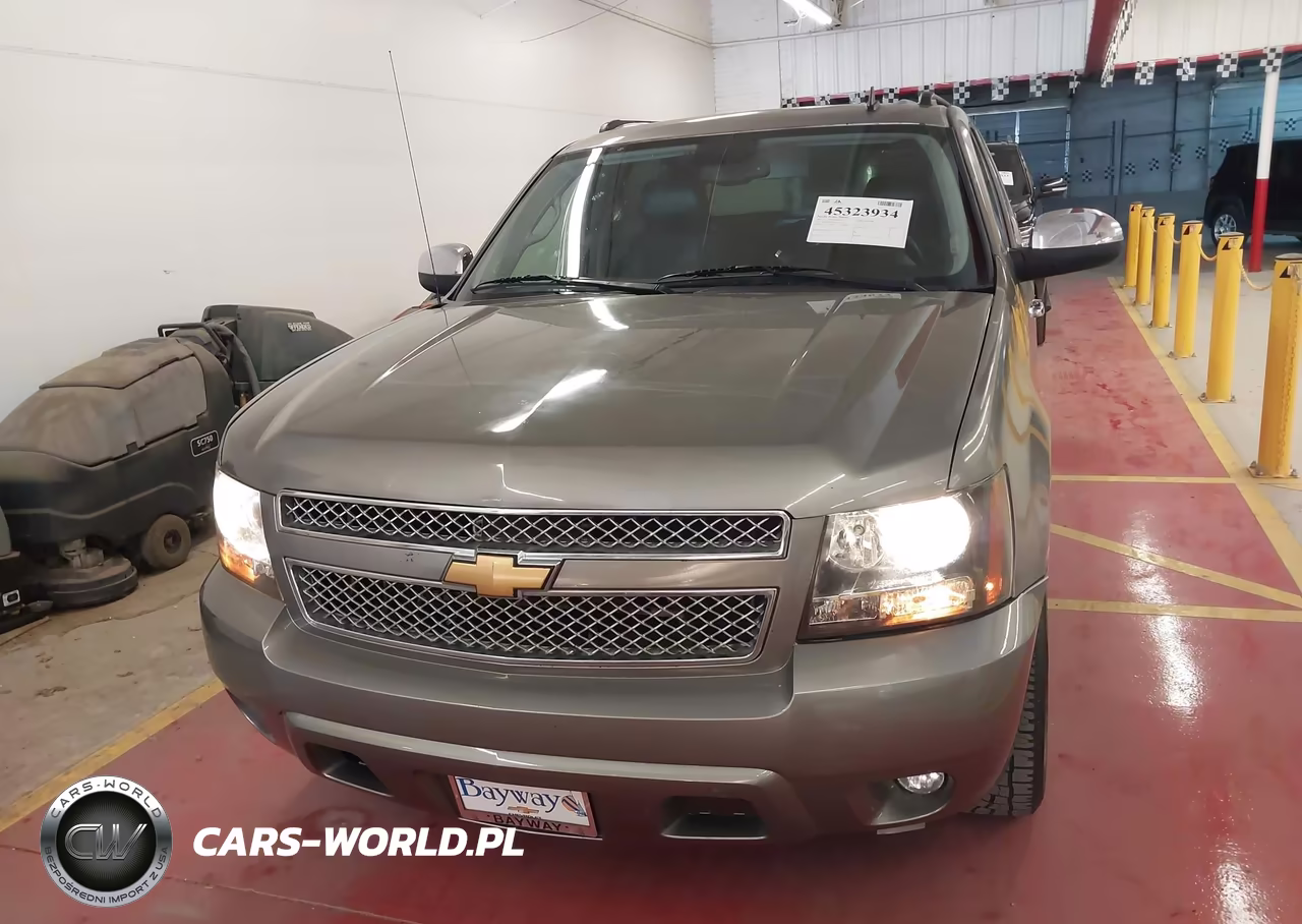 2012 Chevrolet Avalanche 1500 Ltz VIN:3GNMCGE05CG221319 - 12