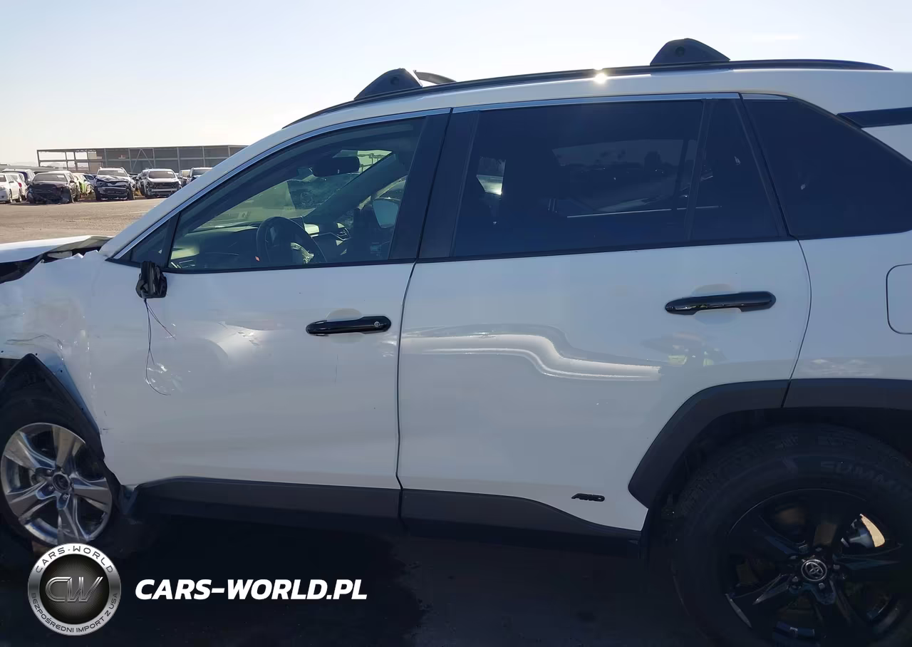 2023 Toyota Rav4 Hybrid Xle VIN:JTMRWRFV6PD195652 - 14