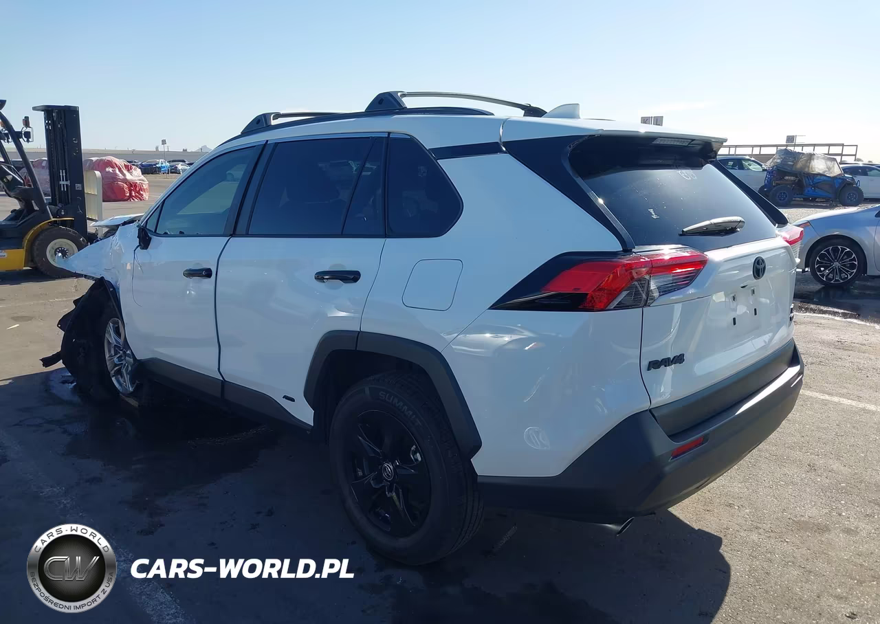 2023 Toyota Rav4 Hybrid Xle VIN:JTMRWRFV6PD195652 - 3