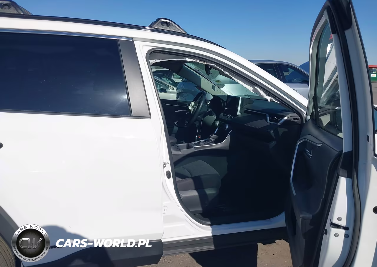 2023 Toyota Rav4 Hybrid Xle VIN:JTMRWRFV6PD195652 - 5