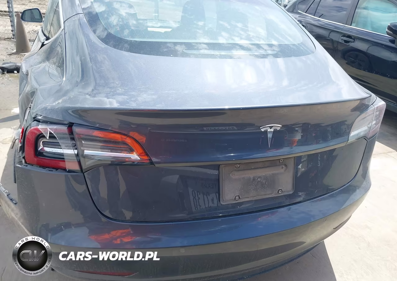 2018 Tesla Model 3 Long Range-Mid Range VIN:5YJ3E1EA2JF158221 - 15