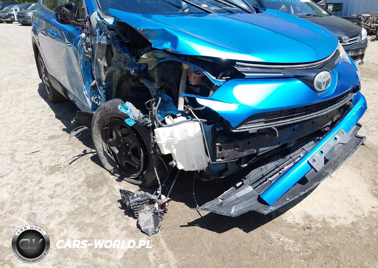 2017 Toyota Rav4 Le VIN:JTMBFREV7HD201611 - 6