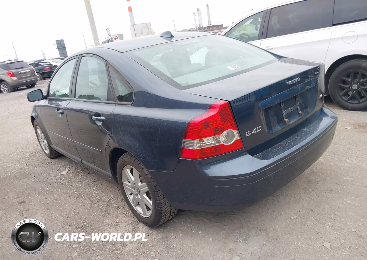 2007 Volvo S40 2.4I VIN:YV1MS382472294725 - 3