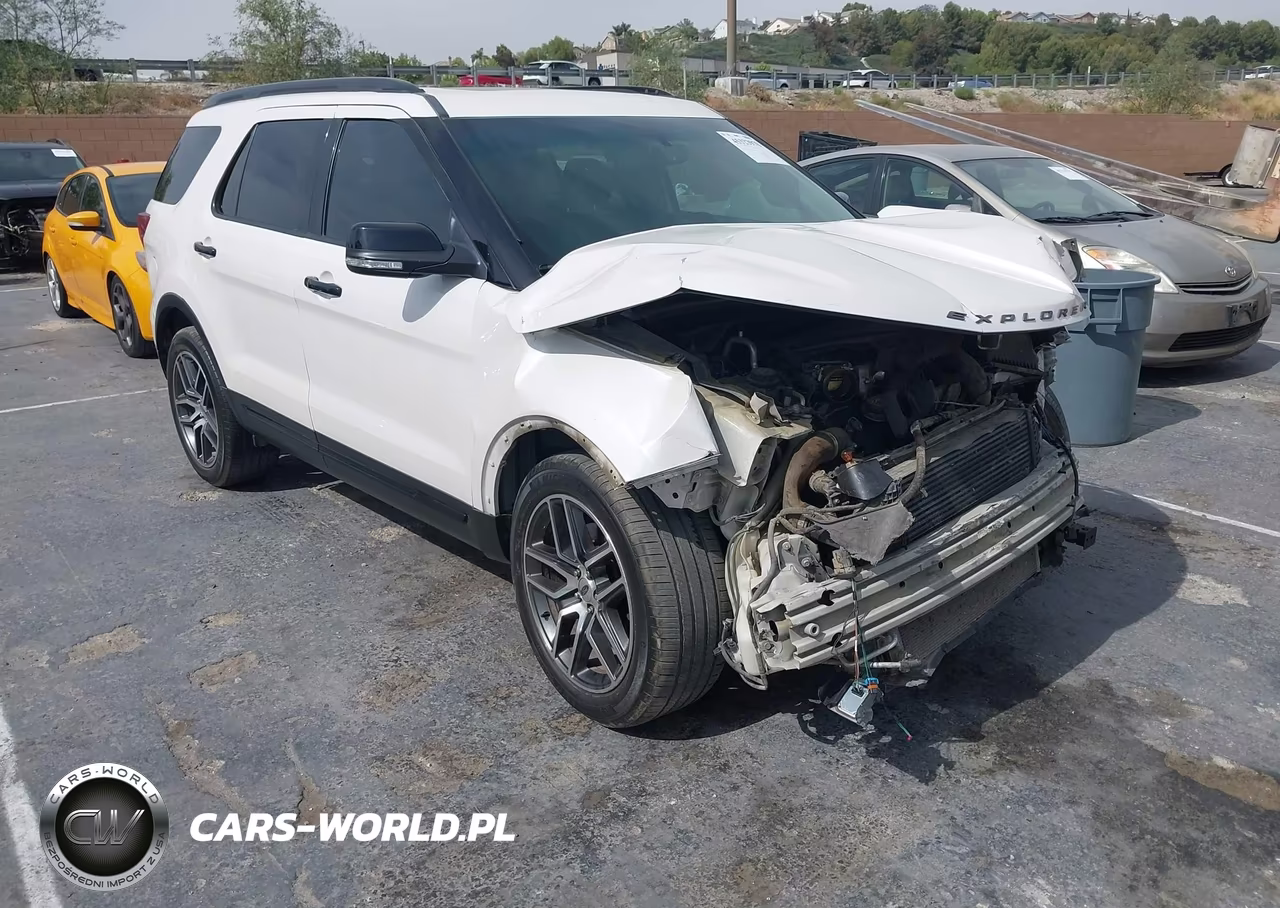 2016 Ford Explorer Sport – zdjęcie 1 z 17