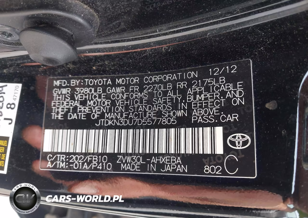 2013 Toyota Prius Two VIN:JTDKN3DU7D5577805 - 9