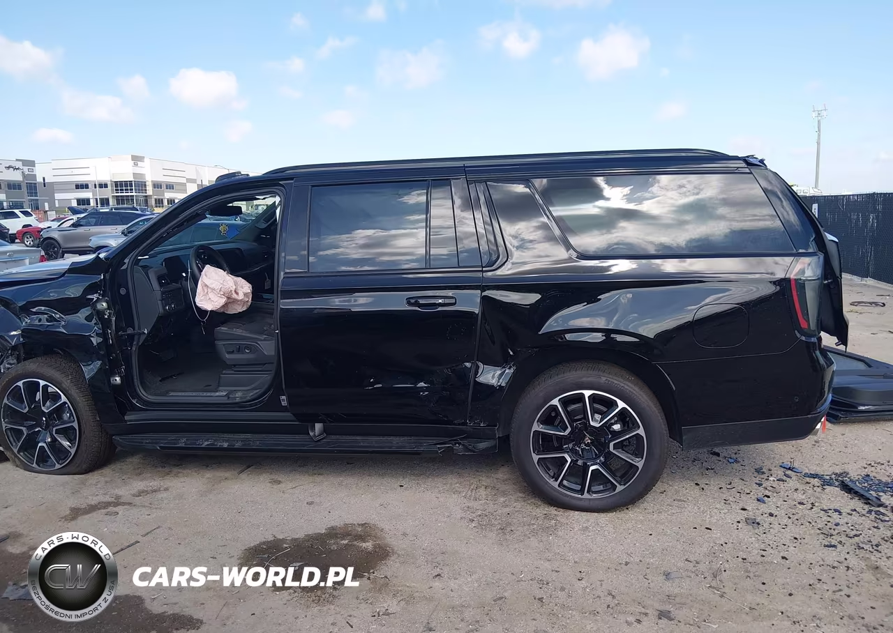 2026 Chevrolet Suburban Rst, Rwd VIN:1GNS5EKD6TR293238 - 14