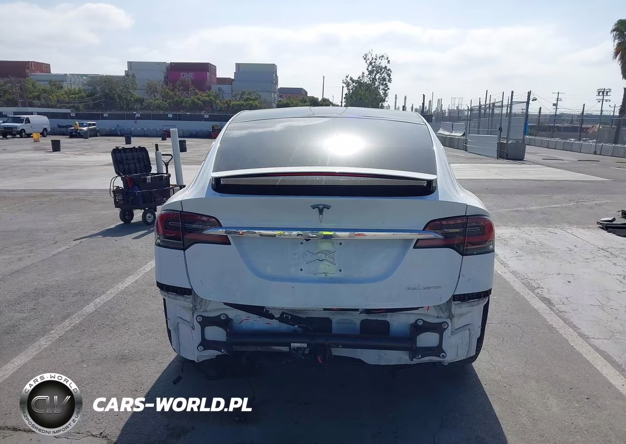 2020 Tesla Model X Long Range Dual Motor All-Wheel Drive-Long Range Plus Dual Motor All-Wheel Drive VIN:5YJXCDE27LF297135 - 17
