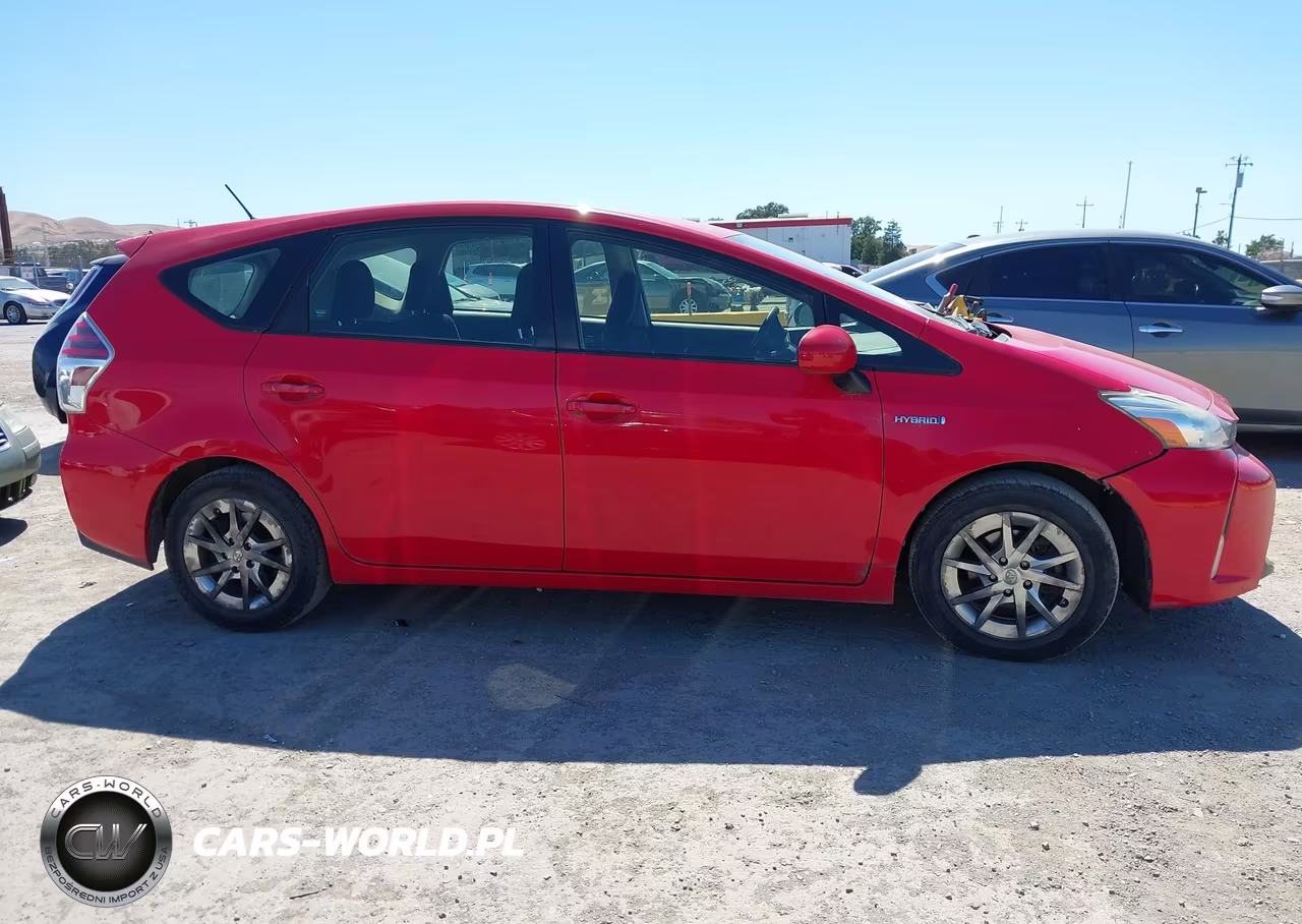 2015 Toyota Prius V Three VIN:JTDZN3EU0FJ030480 - 13