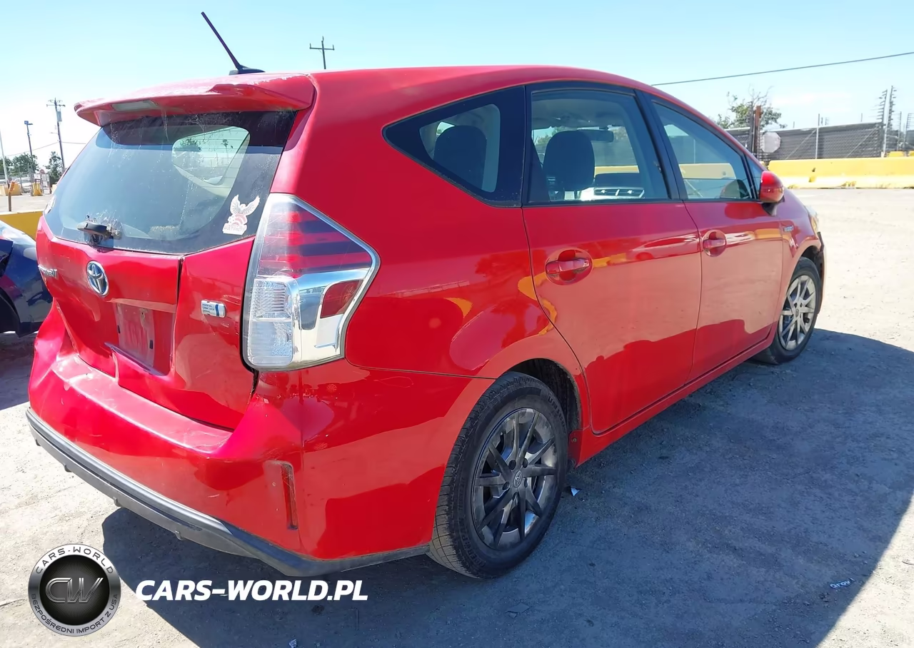 2015 Toyota Prius V Three VIN:JTDZN3EU0FJ030480 - 4