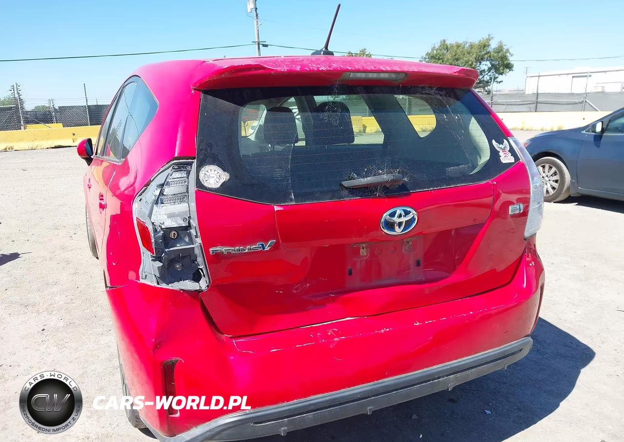 2015 Toyota Prius V Three VIN:JTDZN3EU0FJ030480 - 6