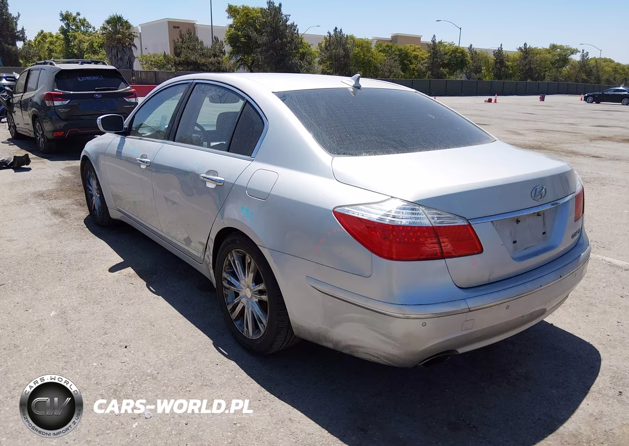 2011 Hyundai Genesis 3.8 VIN:KMHGC4DE9BU142308 - 3