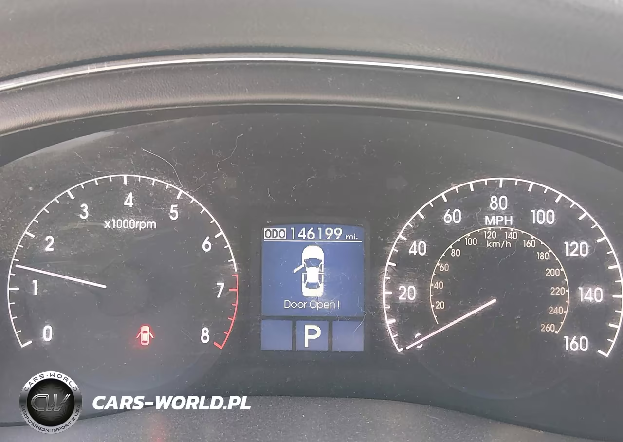 2011 Hyundai Genesis 3.8 VIN:KMHGC4DE9BU142308 - 7