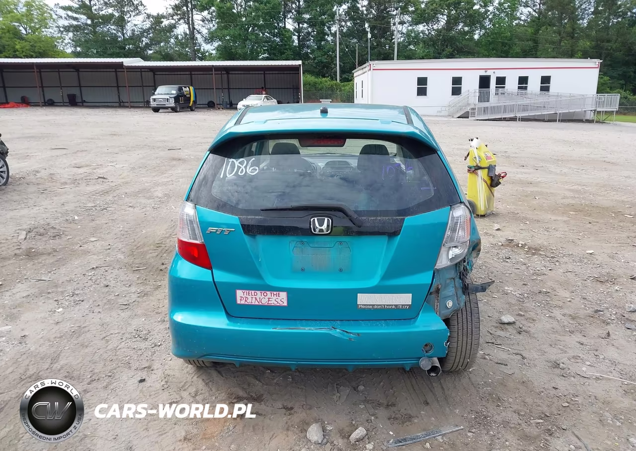 2012 Honda Fit Sport VIN:JHMGE8H51CC011086 - 16