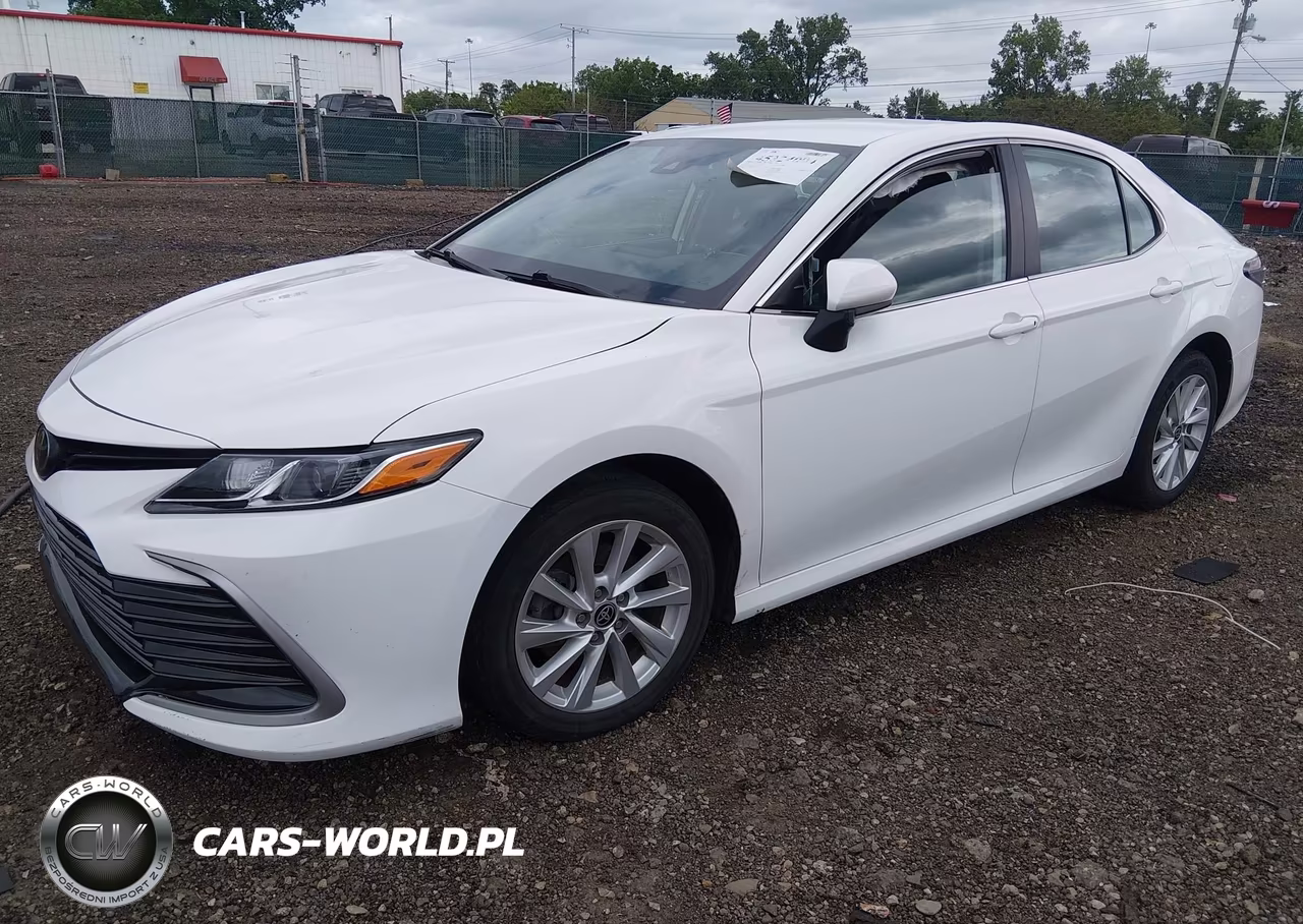 2023 Toyota Camry Le VIN:4T1C11AK4PU104022 - 2