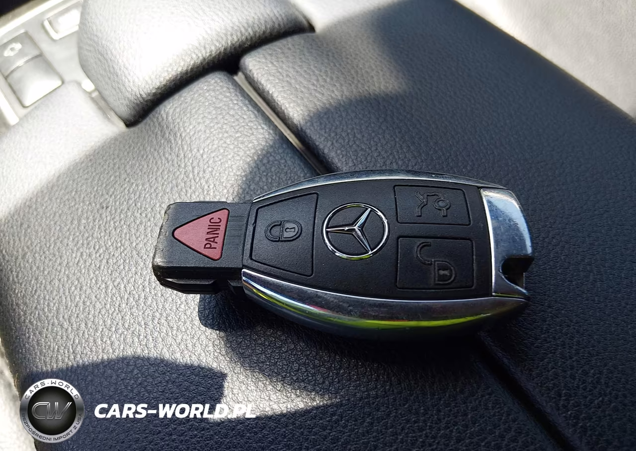 2010 Mercedes-Benz E 350 VIN:WDDHF5GB5AA070844 - 11