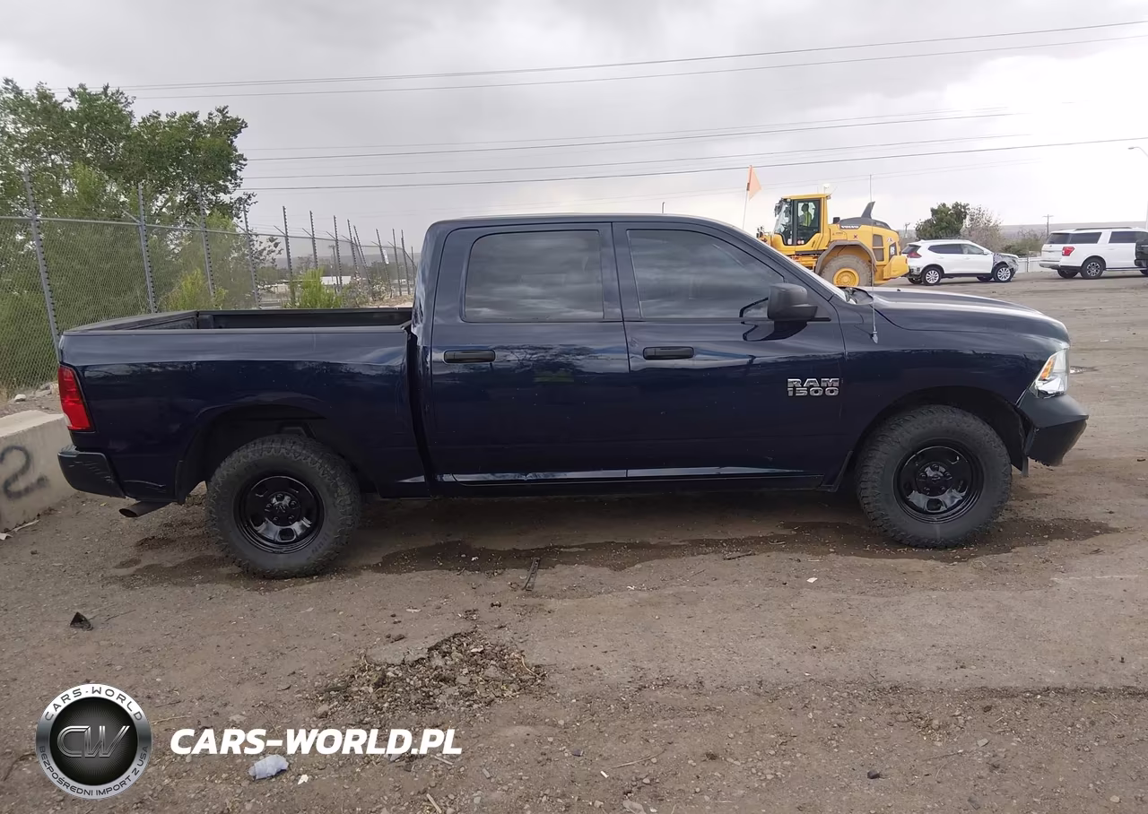 2018 Ram 1500 Tradesman 4X4 5'7 Box VIN:1C6RR7KG2JS294207 - 13