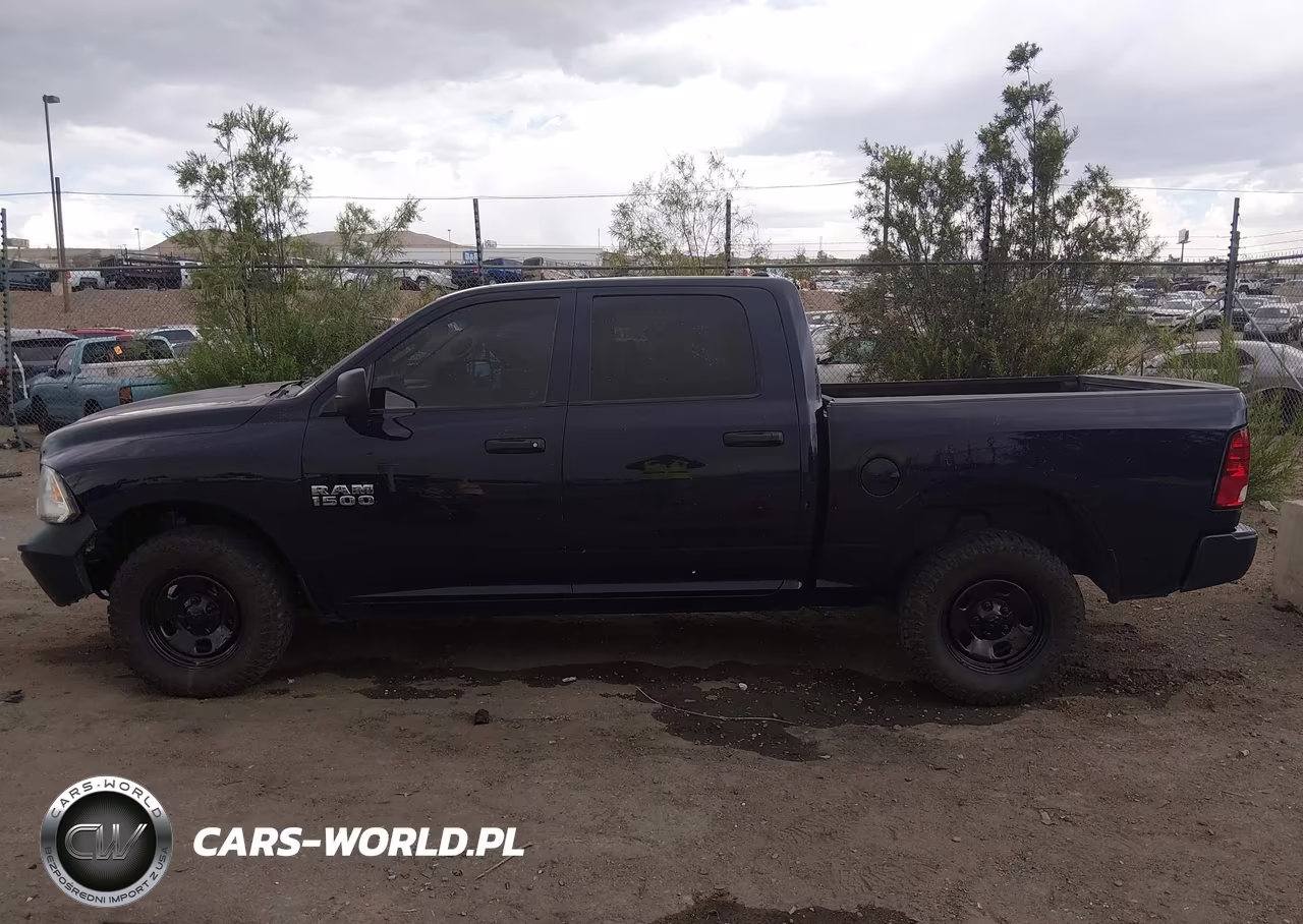 2018 Ram 1500 Tradesman 4X4 5'7 Box VIN:1C6RR7KG2JS294207 - 14