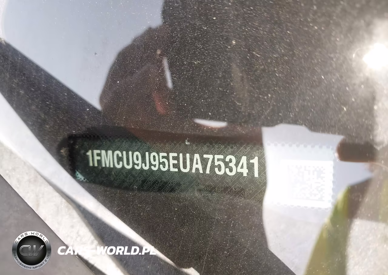 2014 Ford Escape Titanium VIN:1FMCU9J95EUA75341 - 9