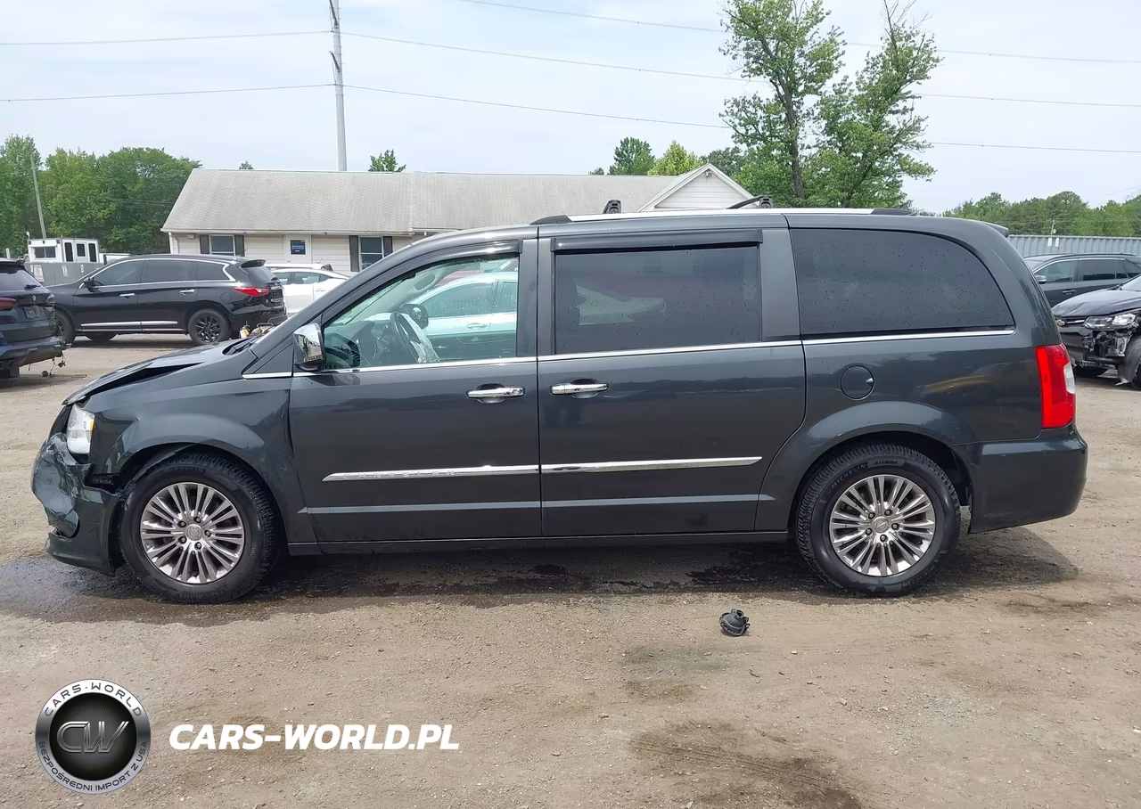 2011 Chrysler Town & Country Limited VIN:2A4RR6DG1BR683868 - 14