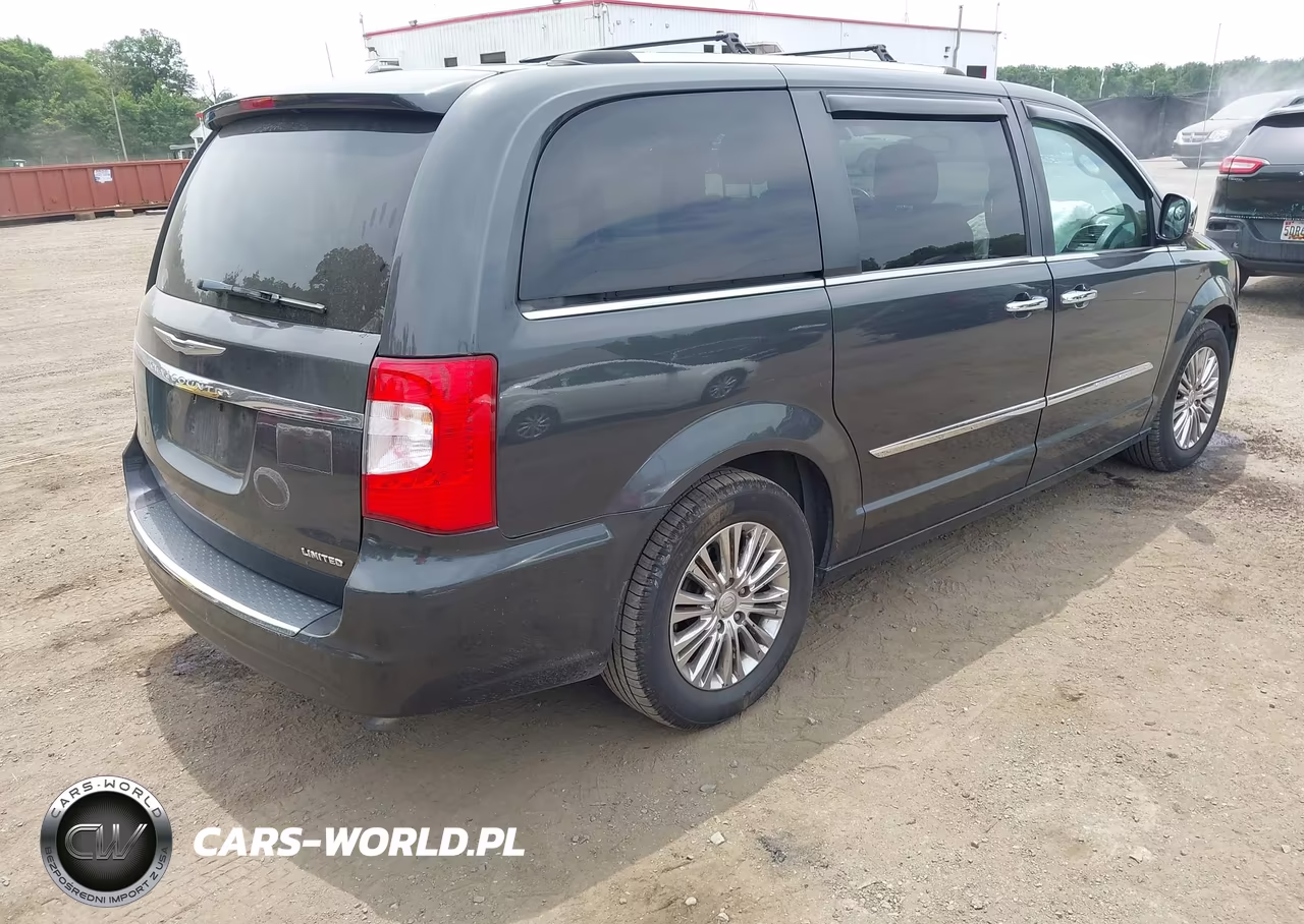 2011 Chrysler Town & Country Limited VIN:2A4RR6DG1BR683868 - 4