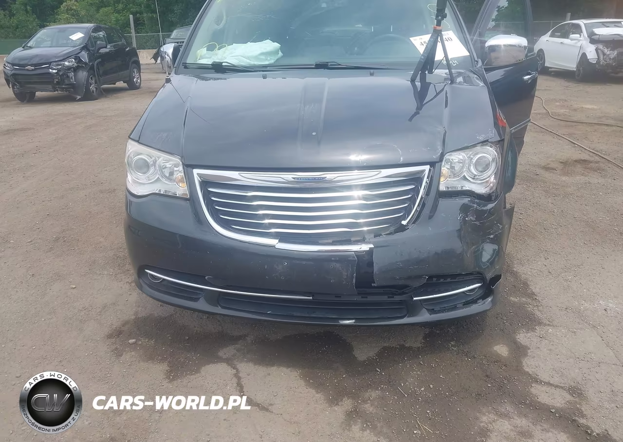 2011 Chrysler Town & Country Limited VIN:2A4RR6DG1BR683868 - 6