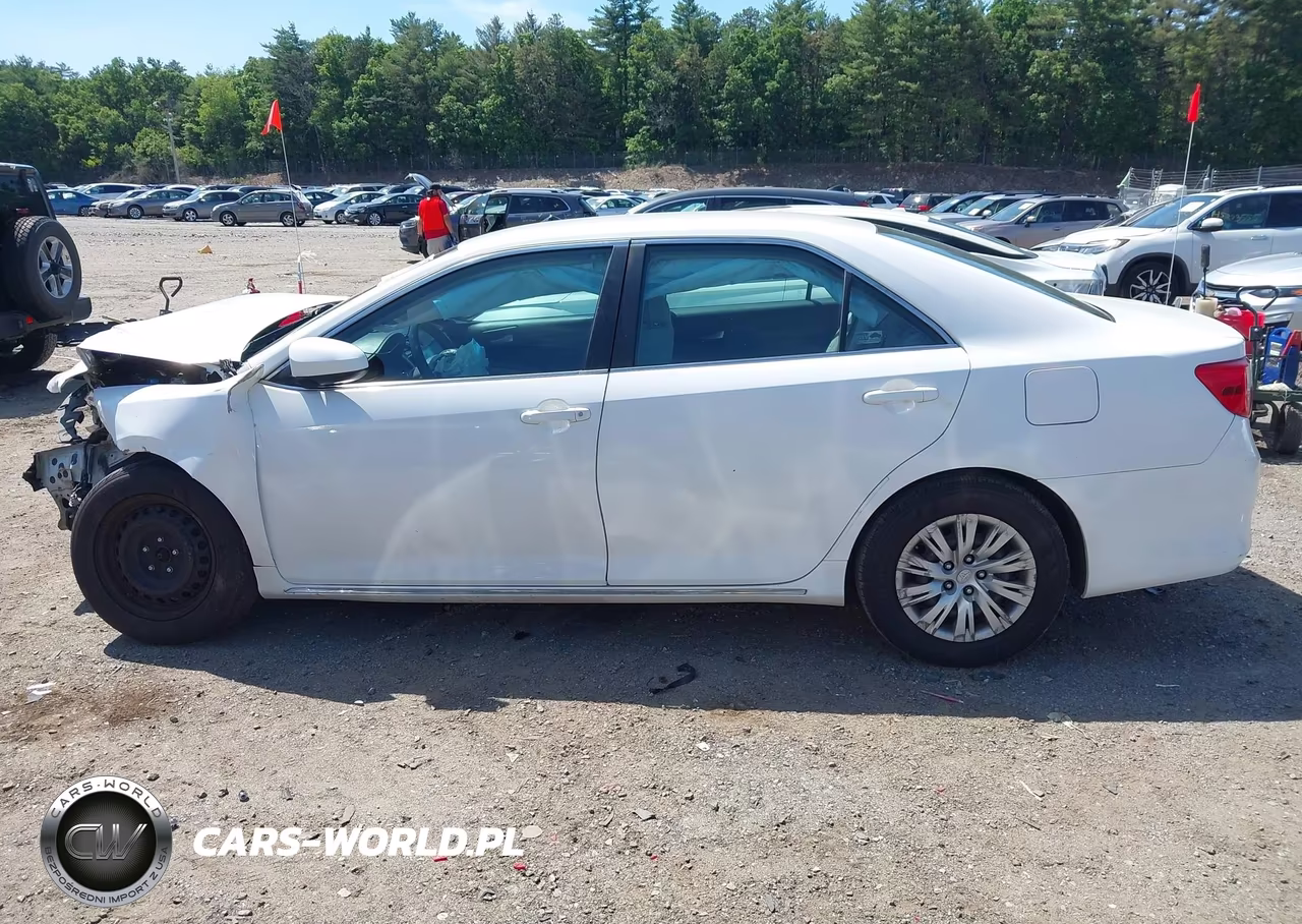 2012 Toyota Camry Le VIN:4T4BF1FK4CR206006 - 14