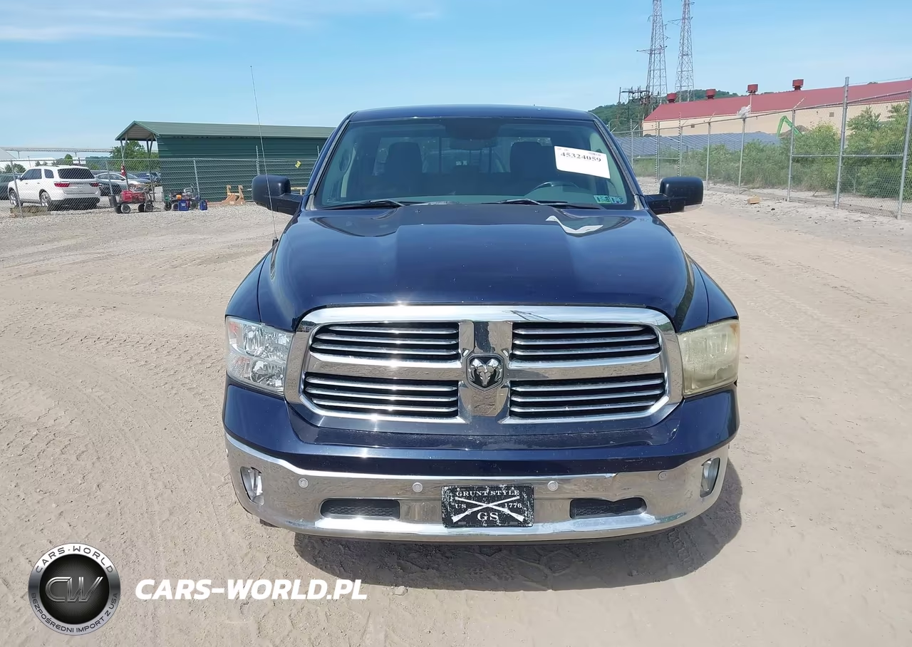 2017 Ram 1500 VIN:1C6RR7TT7HS584318 - 12