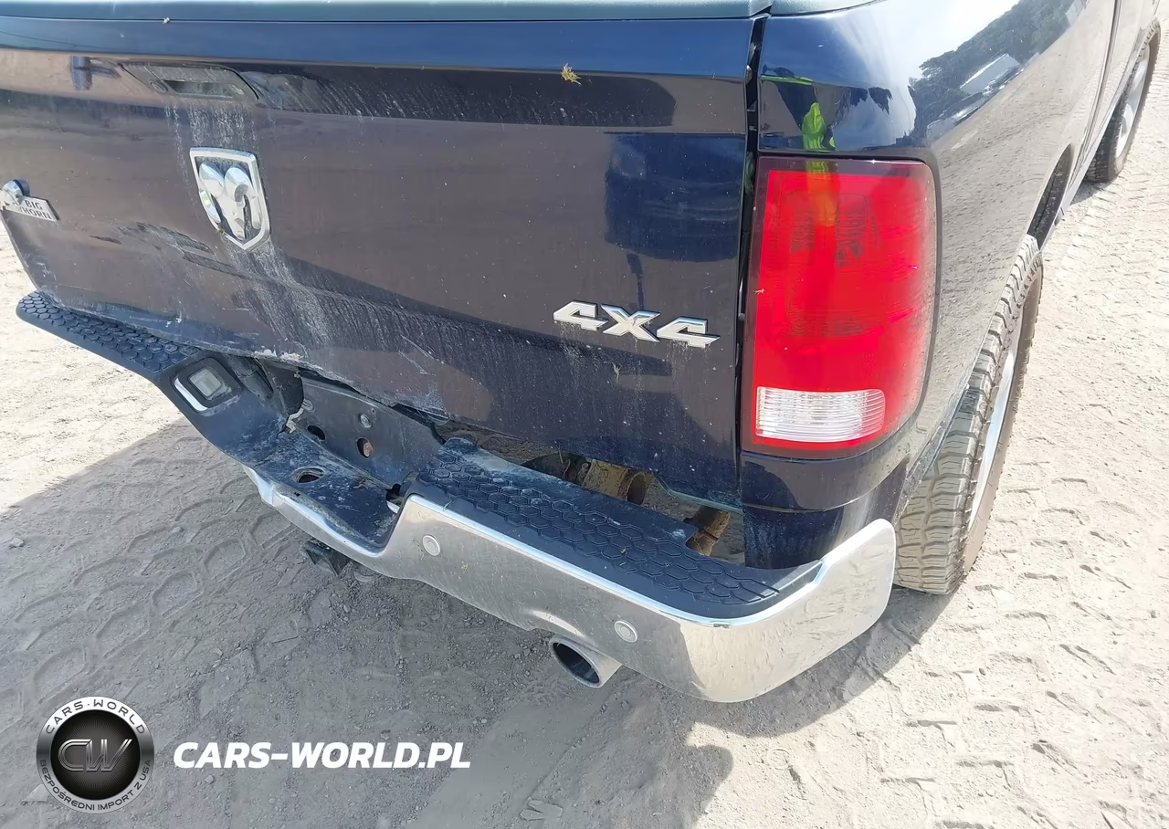 2017 Ram 1500 VIN:1C6RR7TT7HS584318 - 17