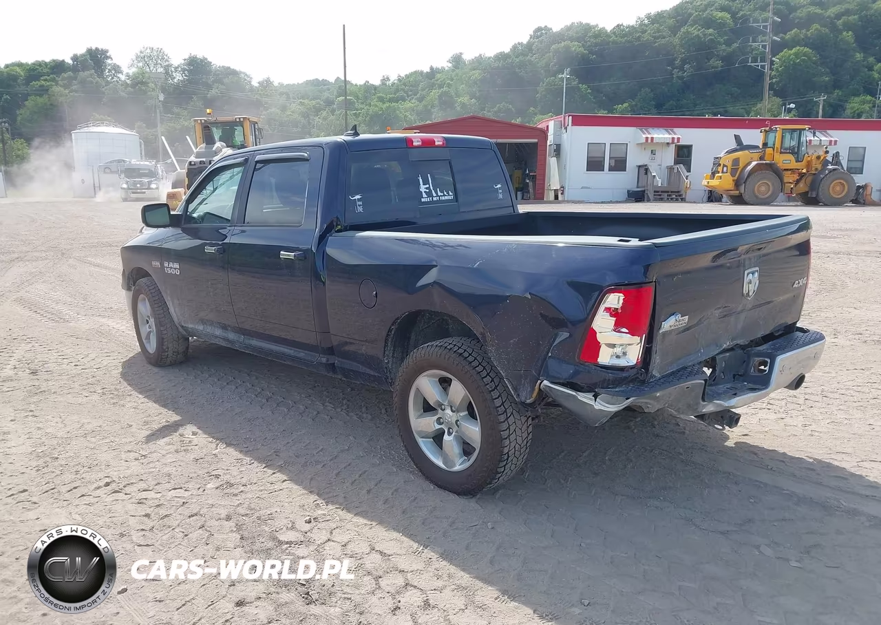 2017 Ram 1500 VIN:1C6RR7TT7HS584318 - 3