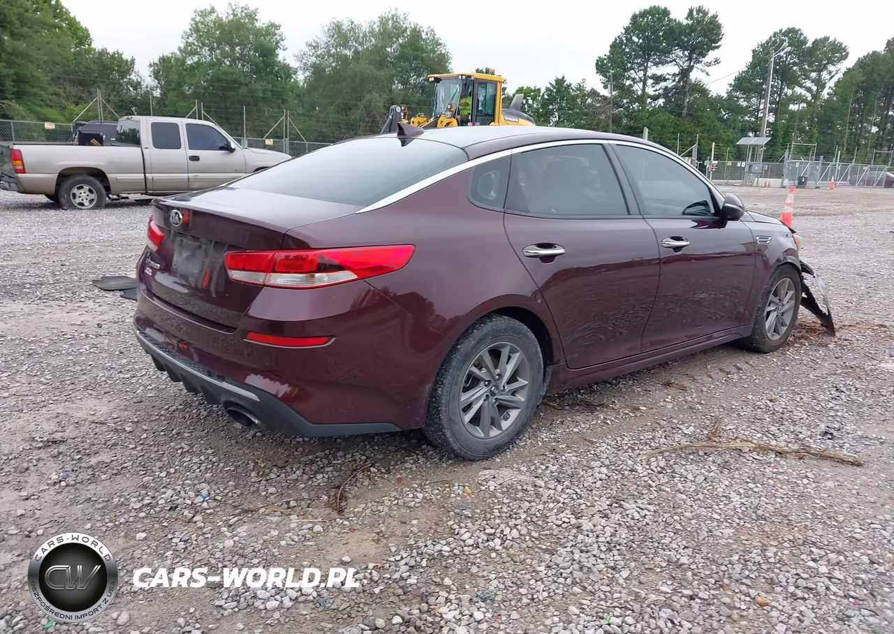2019 Kia Optima Lx VIN:5XXGT4L36KG339317 - 4