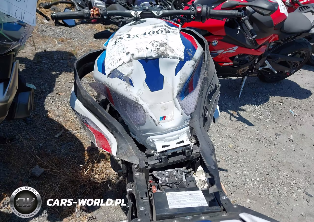 2023 BMW M 1000 R VIN:WB10E8301P6H34214 - 13