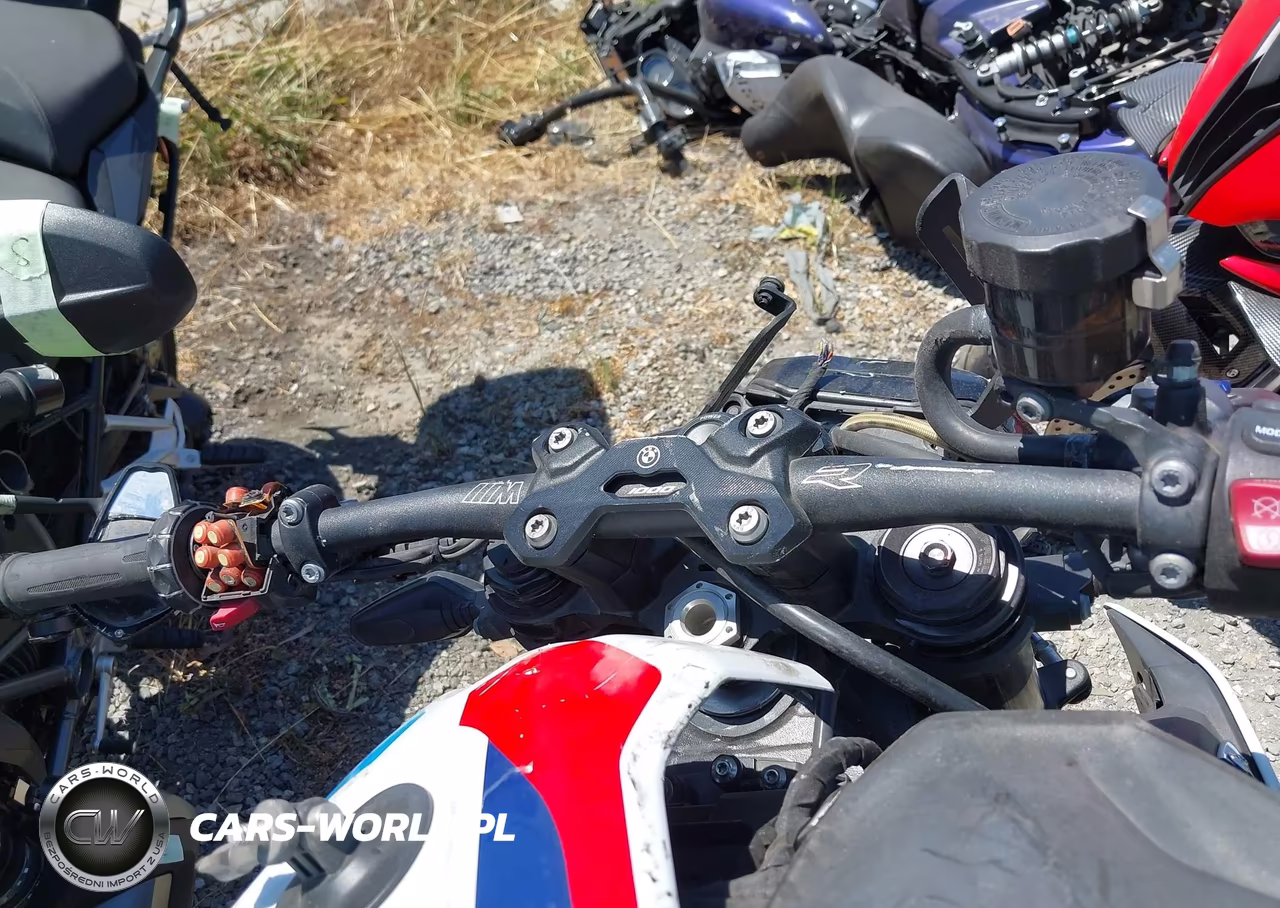2023 BMW M 1000 R VIN:WB10E8301P6H34214 - 7