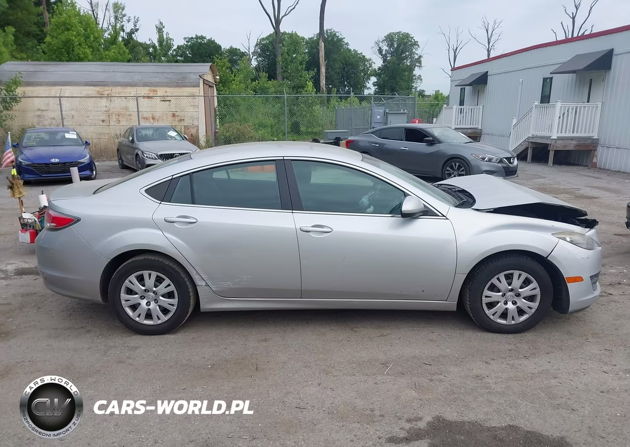 2009 Mazda Mazda6 I Sport VIN:1YVHP81A095M24809 - 13