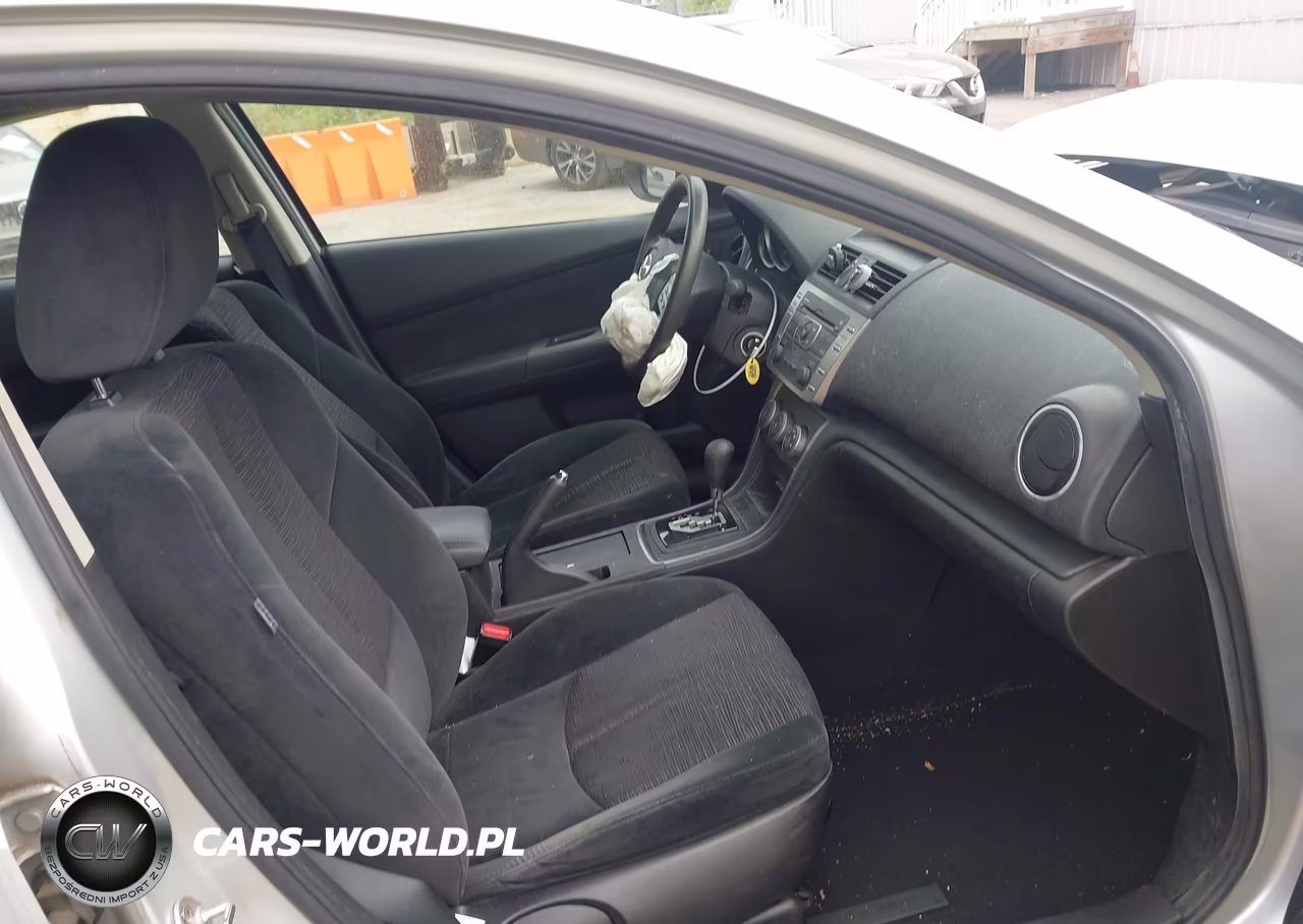 2009 Mazda Mazda6 I Sport VIN:1YVHP81A095M24809 - 5