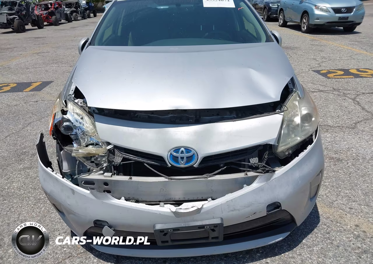 2013 Toyota Prius Two VIN:JTDKN3DU6D5623527 - 6