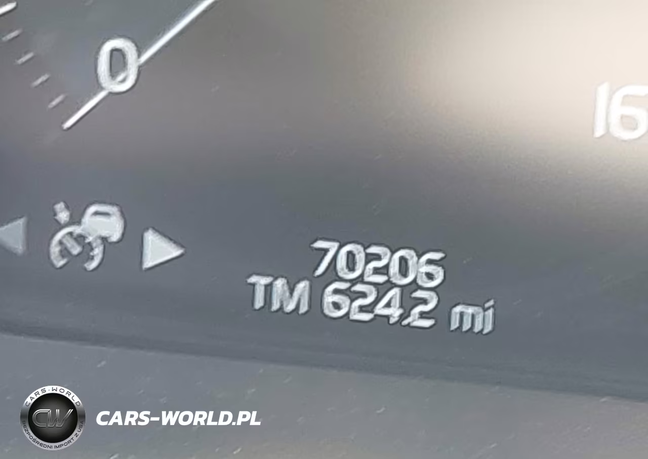 2018 Volvo Xc90 T6 Momentum VIN:YV4A22PKXJ1335888 - 14