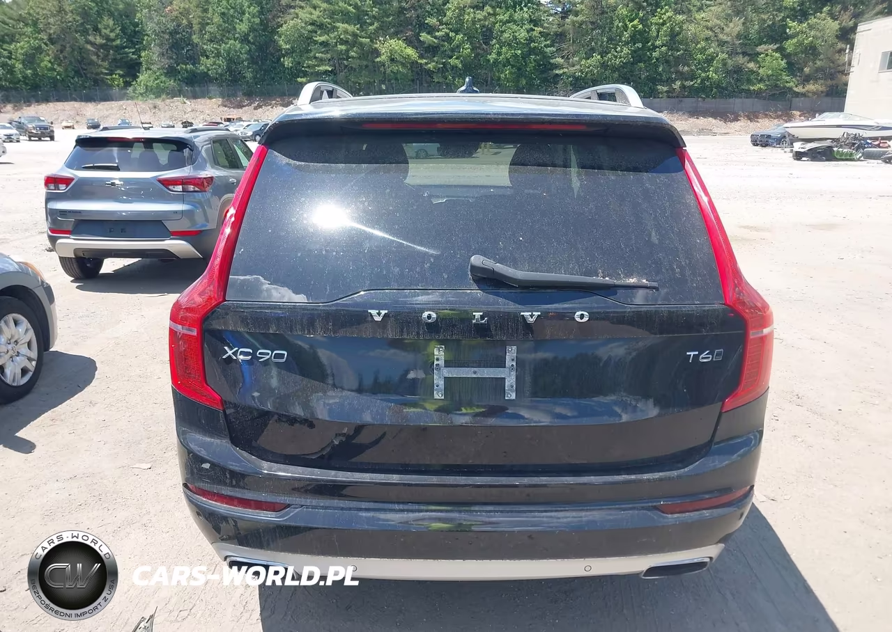 2018 Volvo Xc90 T6 Momentum VIN:YV4A22PKXJ1335888 - 15