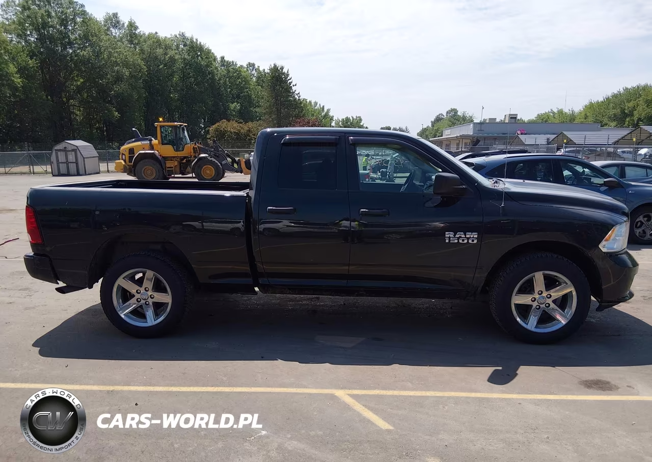 2016 Ram 1500 Express VIN:1C6RR7FG1GS162798 - 13