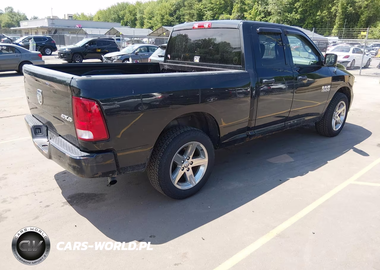 2016 Ram 1500 Express VIN:1C6RR7FG1GS162798 - 4