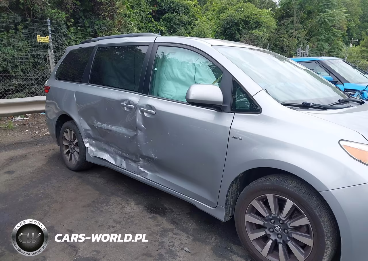 2018 Toyota Sienna Le 7 Passenger VIN:5TDJZ3DC0JS189425 - 6