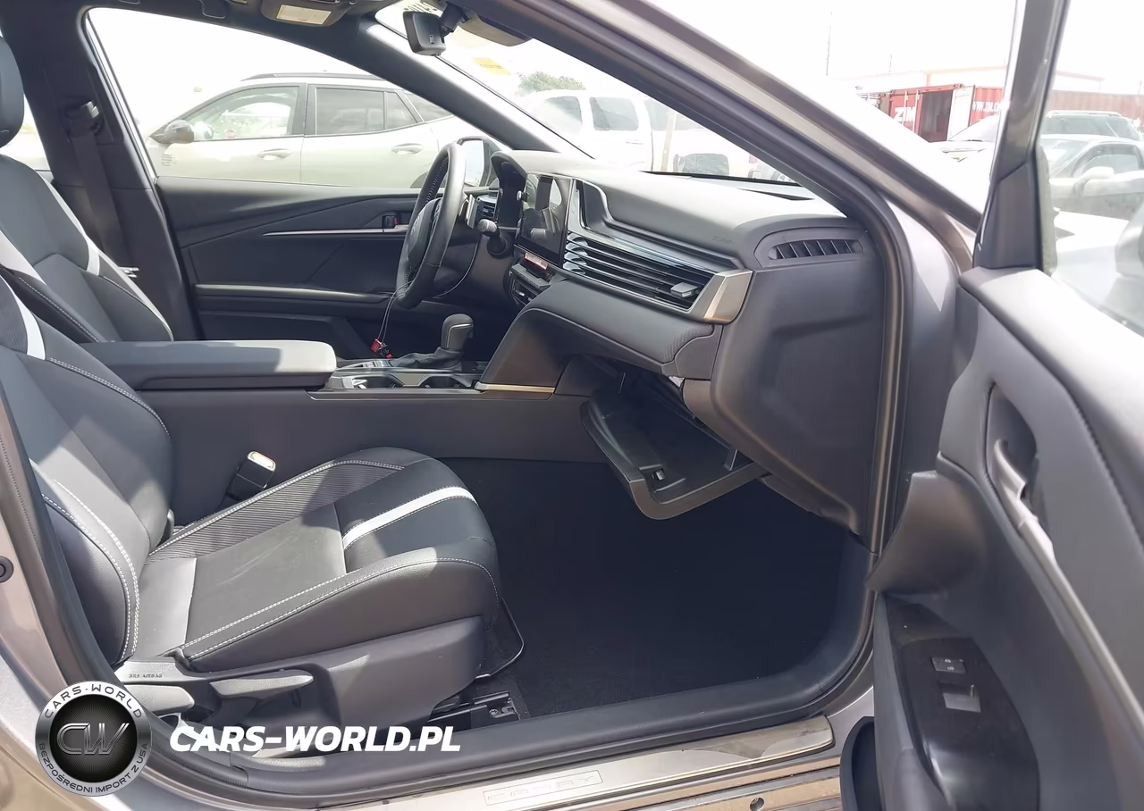 2026 Toyota Camry Se VIN:4T1DAACK4TU306970 - 5