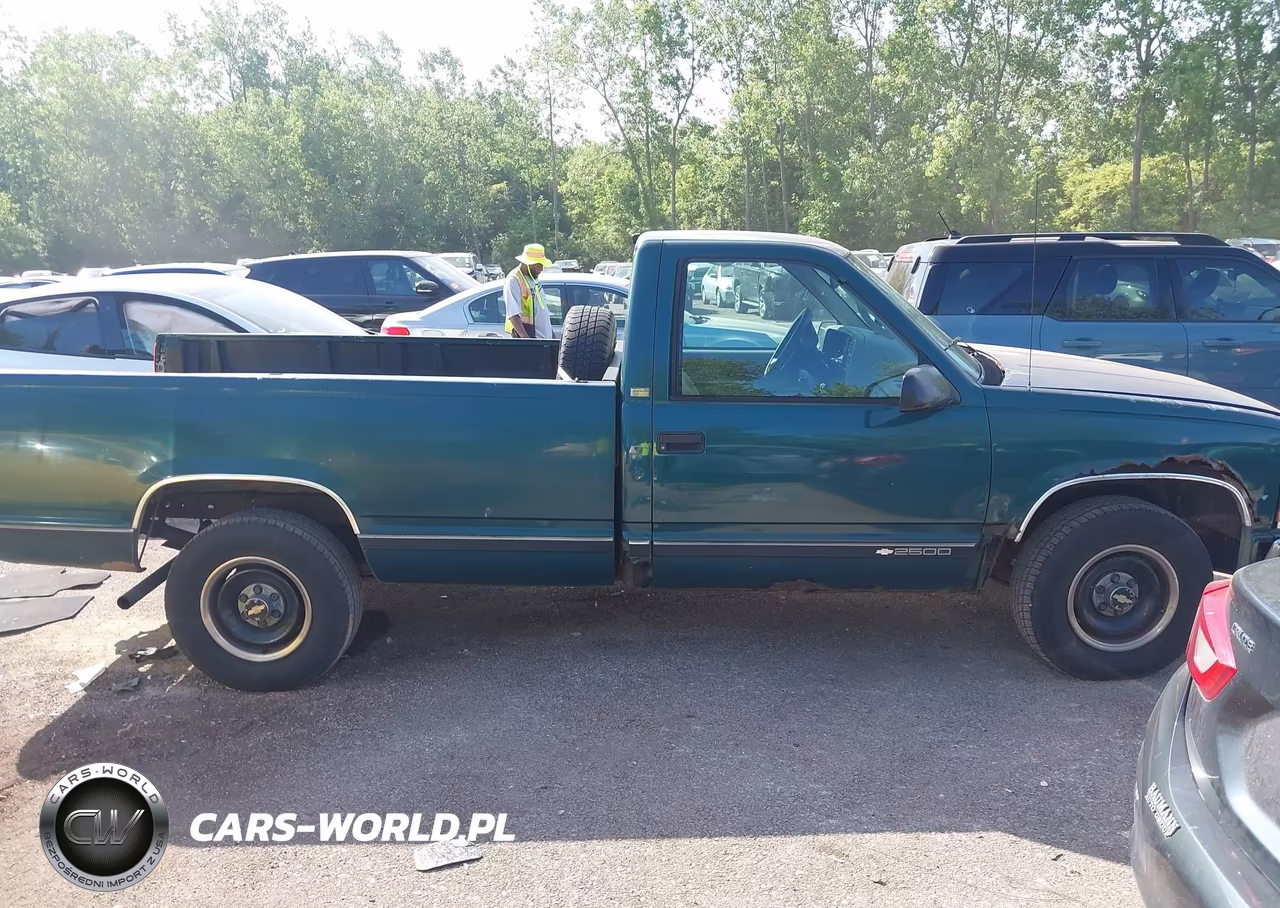 1995 Chevrolet Gmt-400 C2500 VIN:1GCFC24K1SZ147709 - 13