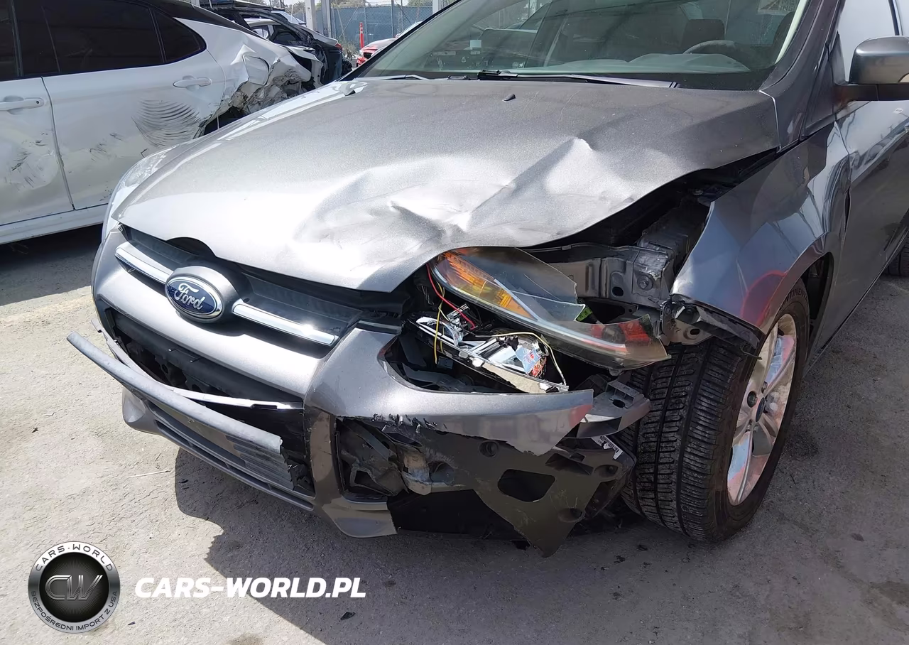 2014 Ford Focus Se VIN:1FADP3F25EL241748 - 6