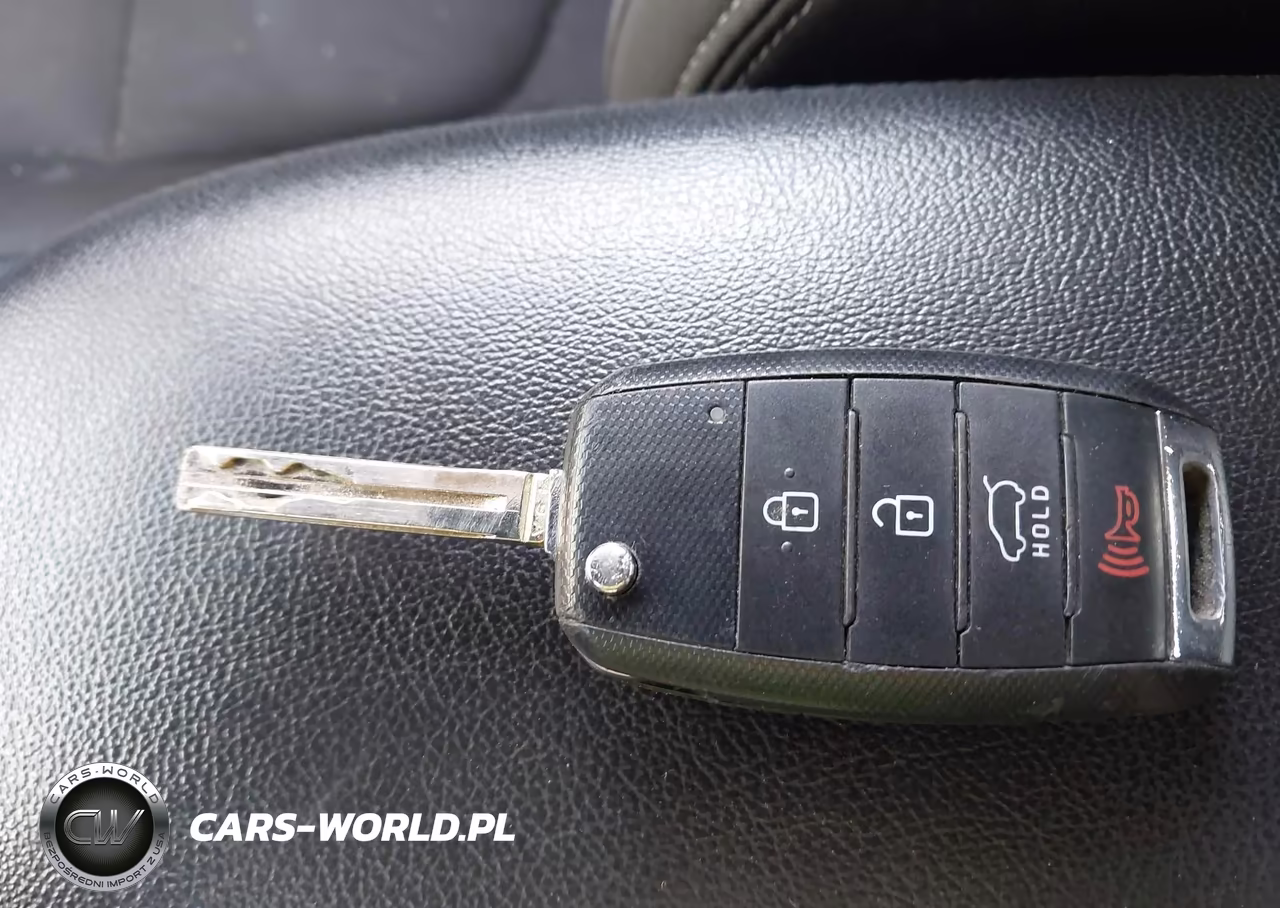 2016 Kia Soul VIN:KNDJN2A27G7385379 - 11
