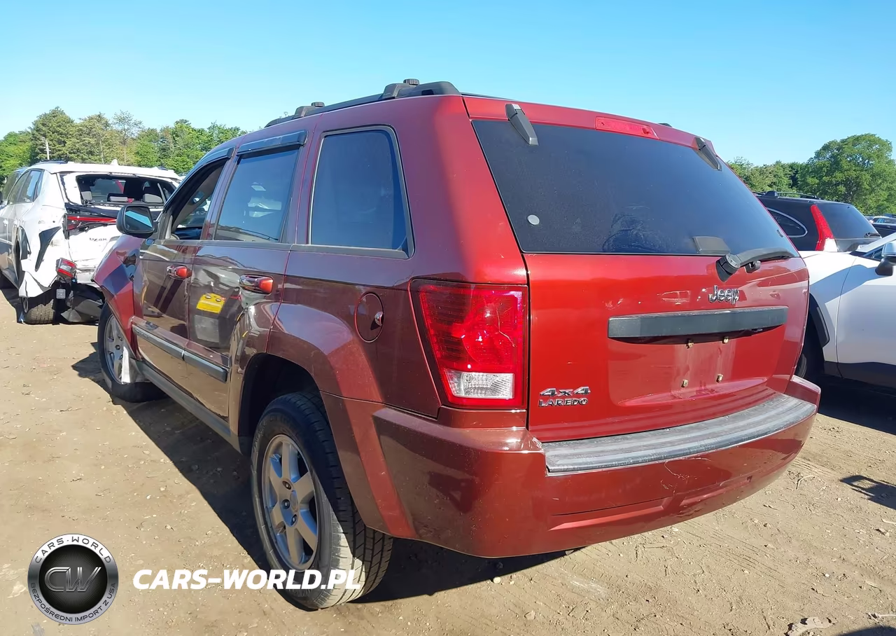 2008 Jeep Grand Cherokee Laredo VIN:1J8GR48K98C122067 - 3