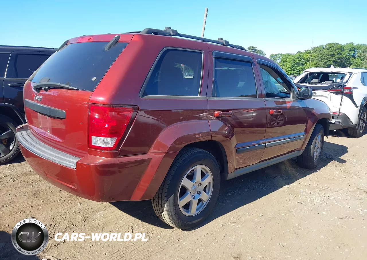 2008 Jeep Grand Cherokee Laredo VIN:1J8GR48K98C122067 - 4