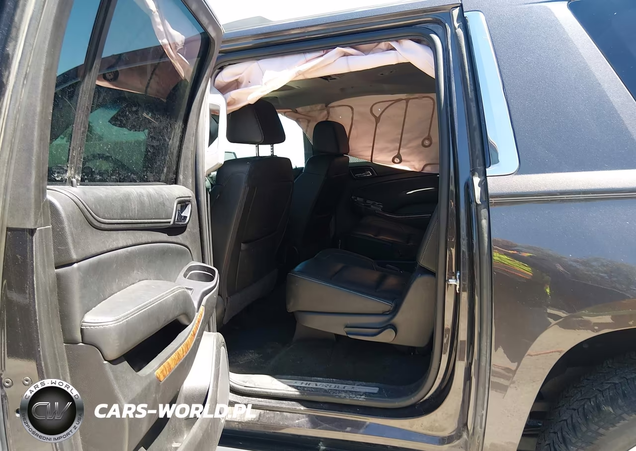 2017 Chevrolet Suburban Premier VIN:1GNSKJKC4HR146125 - 8