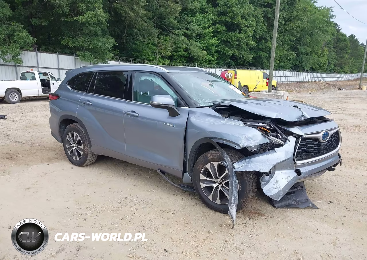 2021 Toyota Highlander Hybrid Xle – zdjęcie 1 z 18